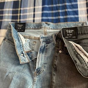 Two Abercrombie & Fitch Mens Athletic Skinny Stretch jeans gray and light blue
